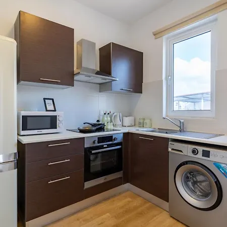 Daire Harbor 301 Stylish 1-bedroom In *